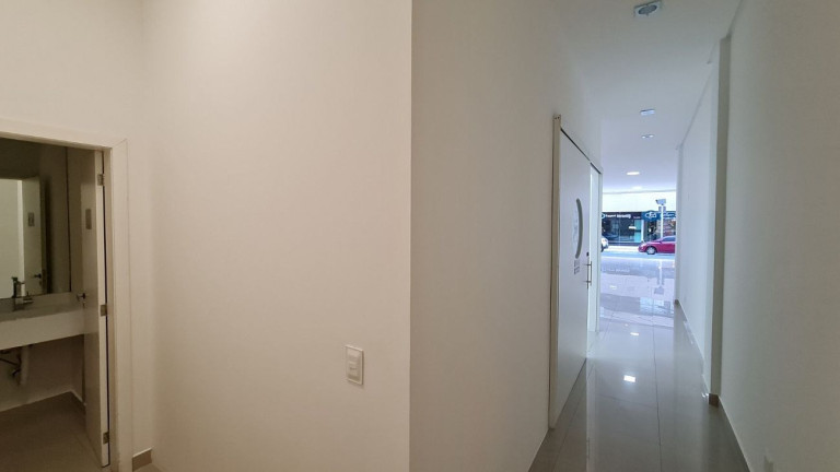 Imagem Imóvel Comercial à Venda, 109 m² em Centro - Balneário Camboriú Imagem Imóvel Comercial à Venda, 109 m² em Centro - Balneário Camboriú