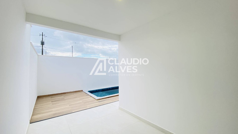 Imagem Casa com 3 Quartos à Venda, 110 m² em Registro - Feira De Santana