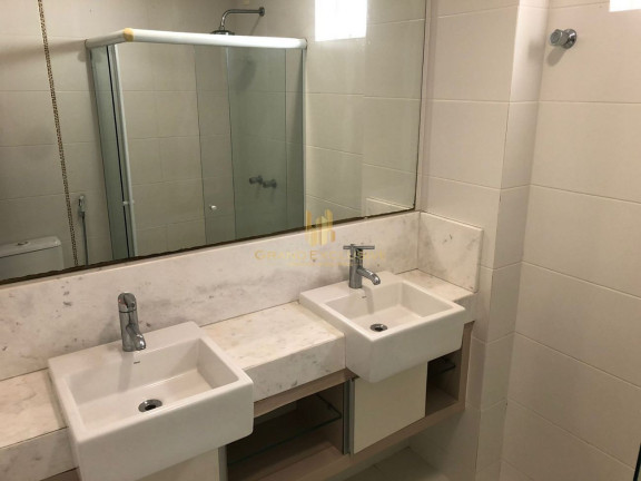 Imagem Apartamento com 3 Quartos à Venda, 118 m² em Centro - Balneário Camboriú Imagem Apartamento com 3 Quartos à Venda, 118 m² em Centro - Balneário Camboriú