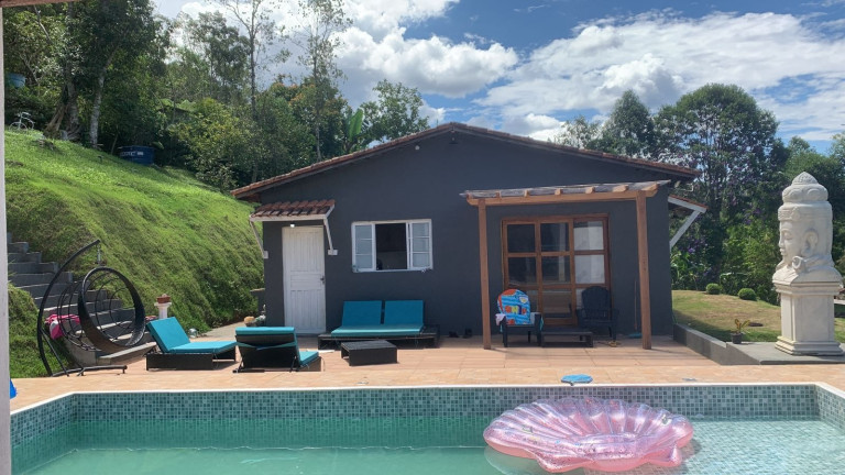 Imagem Imóvel com 4 Quartos à Venda, 3.000 m² em Palmeiras - Juquitiba Imagem Imóvel com 4 Quartos à Venda, 3.000 m² em Palmeiras - Juquitiba