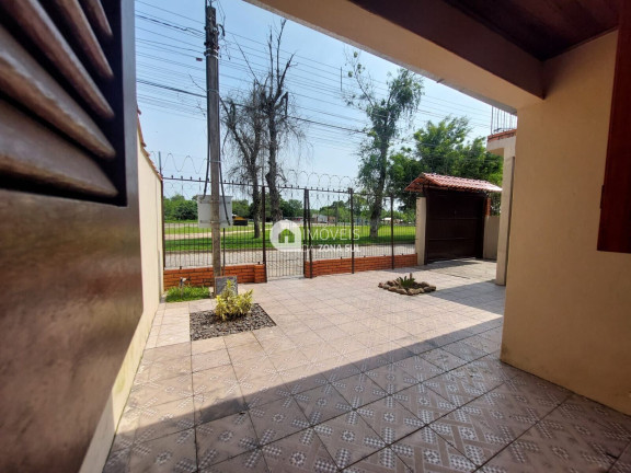 Imagem Casa com 3 Quartos à Venda, 150 m²