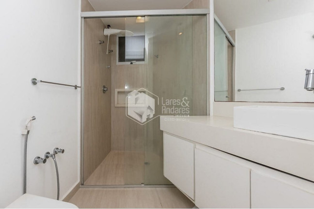 Imagem Apartamento com 3 Quartos à Venda, 178 m² em Itaim Bibi - São Paulo Imagem Apartamento com 3 Quartos à Venda, 178 m² em Itaim Bibi - São Paulo