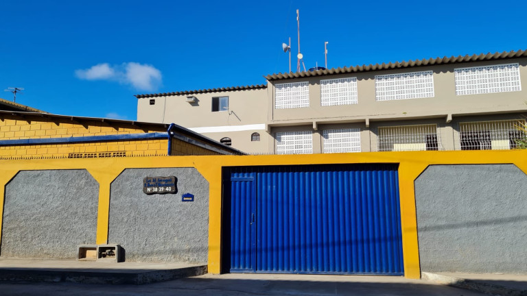 Imóvel com 3 Quartos à Venda, 300 m² em Centro - Lauro De Freitas