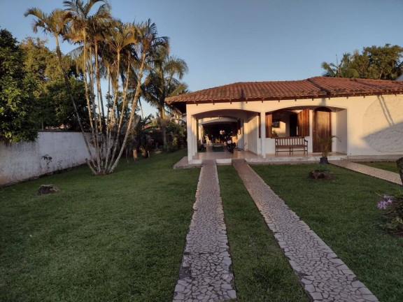 Casa com 3 Quartos à Venda, 2.500 m² em Xv De Novembro - Tijucas