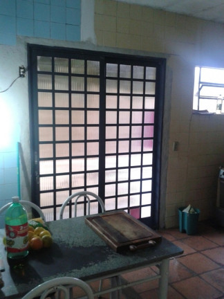 Imagem Casa com 2 Quartos à Venda, 200 m² em Jd. Maria Amelia Ii - Jacareí Imagem Casa com 2 Quartos à Venda, 200 m² em Jd. Maria Amelia Ii - Jacareí