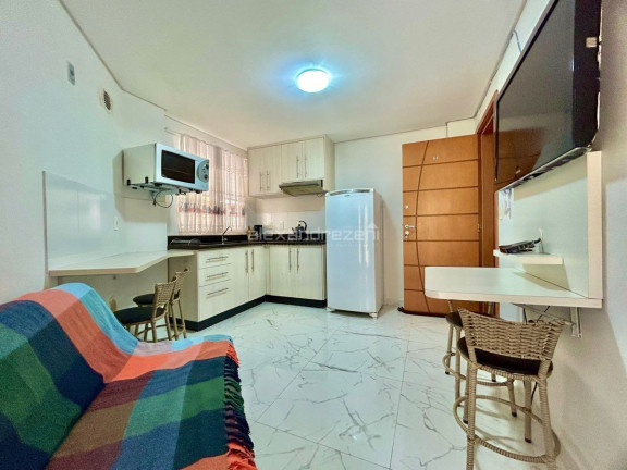 Apartamento com 1 Quarto à Venda, 40 m² em Bombas - Bombinhas