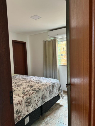 Imagem Casa com 4 Quartos à Venda, 210 m² em Camaçari Imagem Casa com 4 Quartos à Venda, 210 m² em Camaçari