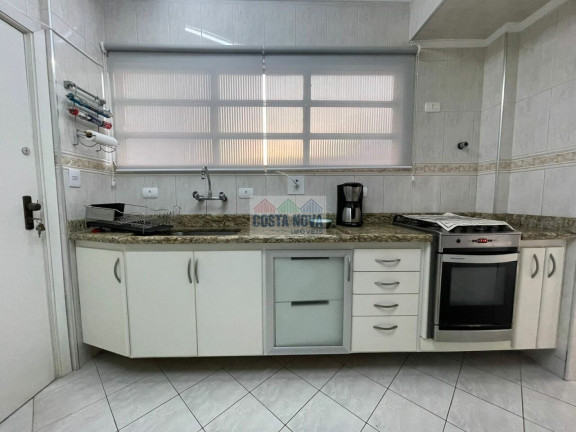 Imagem Apartamento com 3 Quartos para Alugar, 140 m² em José Menino - Santos