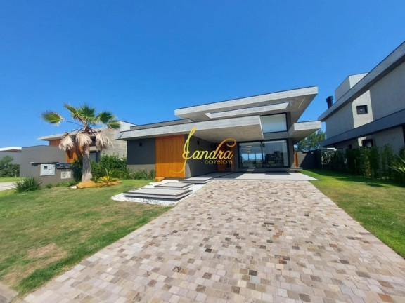 Imagem Casa de Condomínio com 4 Quartos à Venda, 240 m² em Remanso - Xangri-la