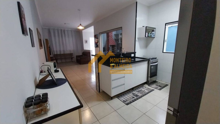 Casa com 2 Quartos à Venda, 101 m² em Vila Nastri - Itapetininga