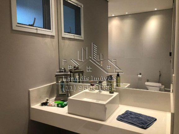 Imagem Imóvel com 3 Quartos à Venda, 234 m² em Alphaville - Santana De Parnaíba Imagem Imóvel com 3 Quartos à Venda, 234 m² em Alphaville - Santana De Parnaíba