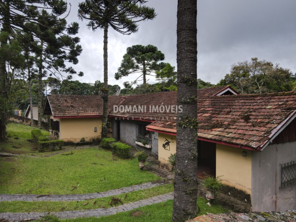 Casa com 4 Quartos à Venda, 360 m² em Região Do Alto Da Boa Vista - Campos Do Jordão