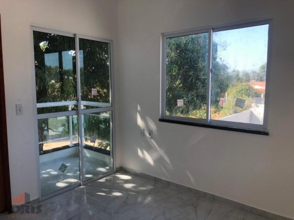 Imagem Apartamento com 2 Quartos à Venda, 53 m² em Barrocão - Itaitinga
