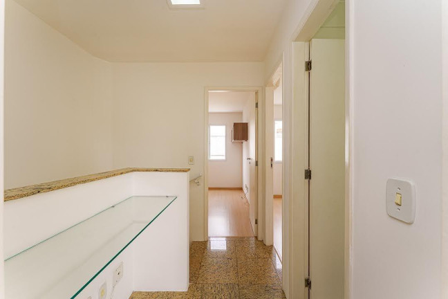 Imagem Casa de Condomínio com 3 Quartos à Venda, 118 m² em Vila Marari - São Paulo