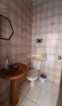 Imagem Sobrado com 5 Quartos à Venda ou Locação, 500 m² em Vila Galvão - Guarulhos Imagem Sobrado com 5 Quartos à Venda ou Locação, 500 m² em Vila Galvão - Guarulhos