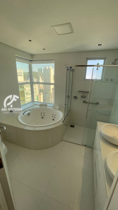 Imagem Apartamento com 4 Quartos à Venda, 180 m² em Centro - Balneário Camboriú Imagem Apartamento com 4 Quartos à Venda, 180 m² em Centro - Balneário Camboriú