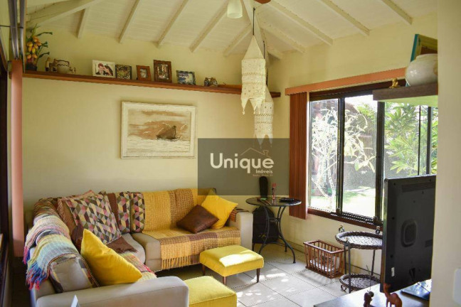 Imagem Casa com 4 Quartos à Venda, 220 m² em Manguinhos - Armação Dos Búzios Imagem Casa com 4 Quartos à Venda, 220 m² em Manguinhos - Armação Dos Búzios