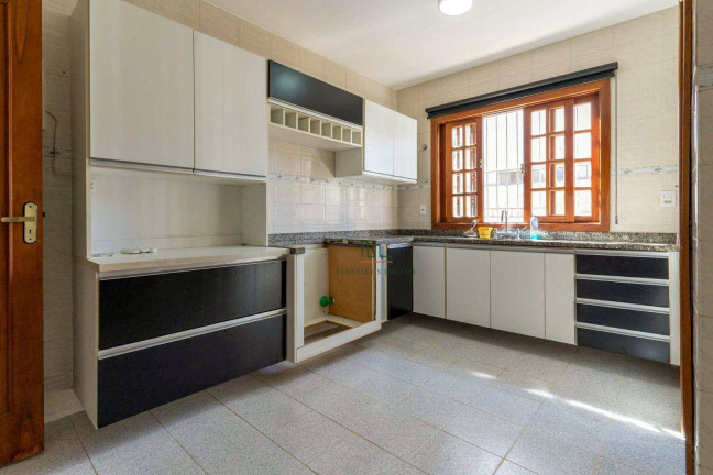 Imagem Casa com 3 Quartos à Venda, 405 m² em Itaipu - Niterói