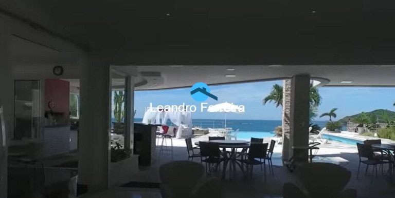 Imagem Casa com 10 Quartos à Venda, 1.411 m² em Balneário Praia Do Pernambuco - Guarujá Imagem Casa com 10 Quartos à Venda, 1.411 m² em Balneário Praia Do Pernambuco - Guarujá
