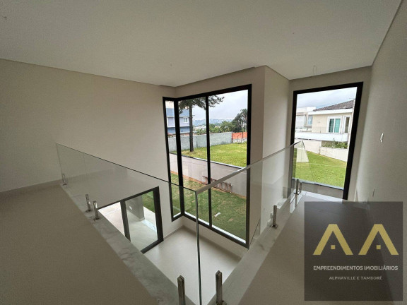 Imagem Casa com 4 Quartos à Venda, 365 m² em Alphaville - Santana De Parnaíba Imagem Casa com 4 Quartos à Venda, 365 m² em Alphaville - Santana De Parnaíba