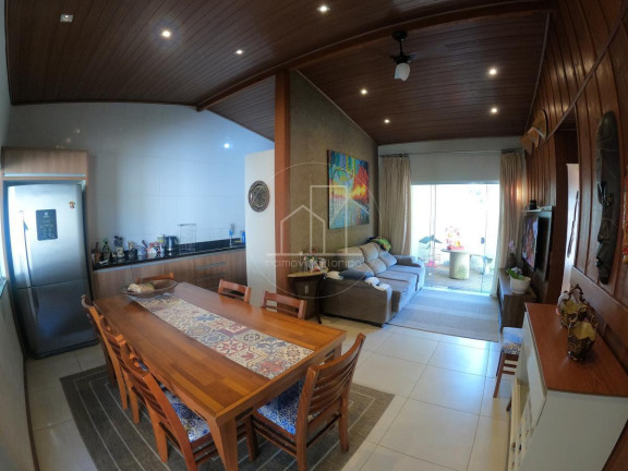 Imagem Casa com 7 Quartos à Venda, 250 m² em São João Do Rio Vermelho - Florianópolis