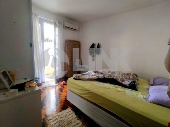 Imagem Apartamento com 3 Quartos à Venda, 70 m² em Centro Histórico - Porto Alegre Imagem Apartamento com 3 Quartos à Venda, 70 m² em Centro Histórico - Porto Alegre