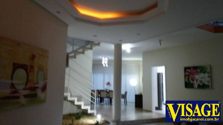 Imagem Casa com 3 Quartos à Venda, 330 m² em Vila Branca - Jacareí Imagem Casa com 3 Quartos à Venda, 330 m² em Vila Branca - Jacareí