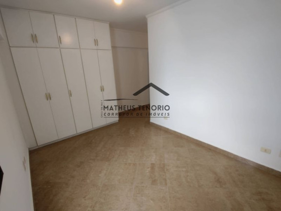 Imagem Apartamento com 3 Quartos à Venda, 140 m²