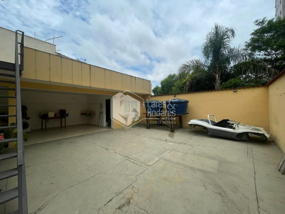 Imagem Casa com 3 Quartos à Venda, 281 m² em água Funda - São Paulo
