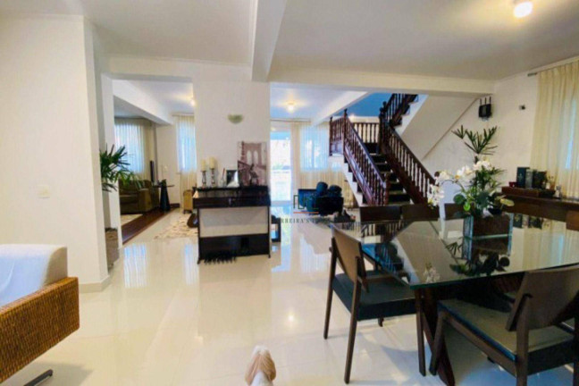 Imagem Casa com 5 Quartos à Venda, 1.200 m² em Piratininga - Niterói