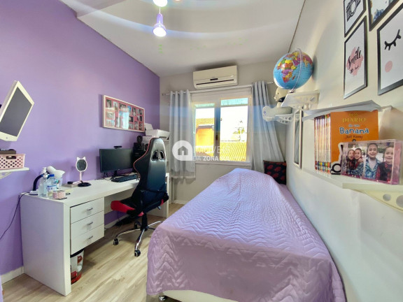 Imagem Casa com 3 Quartos à Venda, 149 m²