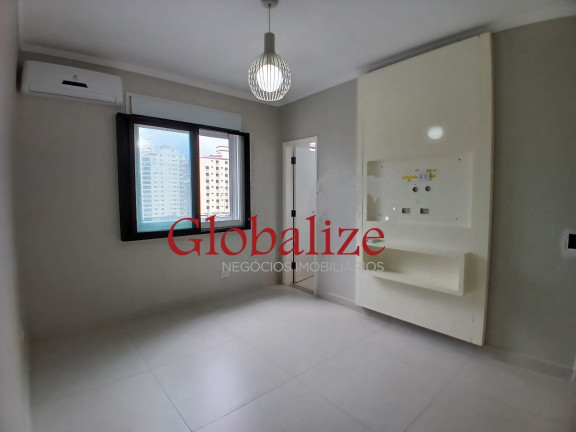 Imagem Imóvel com 2 Quartos à Venda, 92 m² em Pompéia - Santos Imagem Imóvel com 2 Quartos à Venda, 92 m² em Pompéia - Santos
