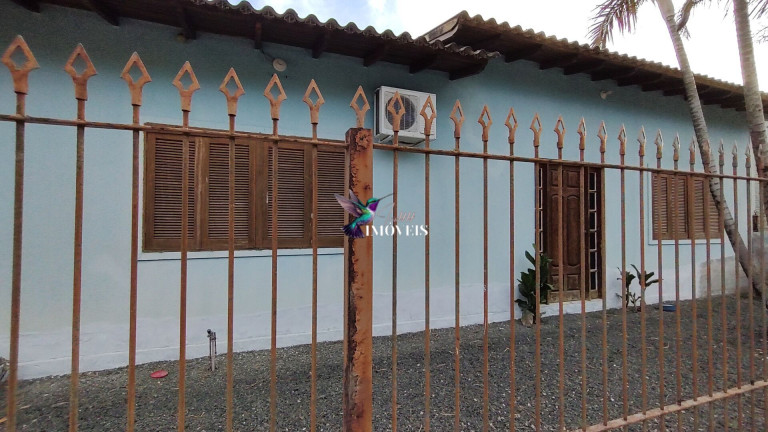 Imagem Casa com 2 Quartos à Venda, 185 m² em Passo Fundo - Guaíba