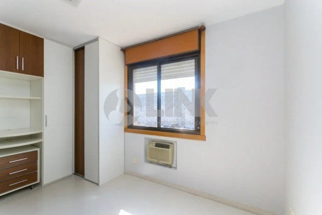 Imagem Apartamento com 3 Quartos à Venda, 88 m² em Passo Da Areia - Porto Alegre Imagem Apartamento com 3 Quartos à Venda, 88 m² em Passo Da Areia - Porto Alegre