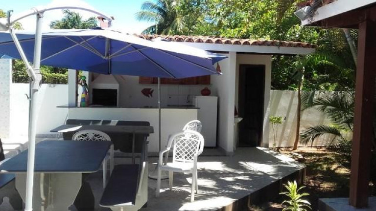 Imagem Casa com 3 Quartos à Venda, 400 m² em Estrada Do Côco - Lauro De Freitas Imagem Casa com 3 Quartos à Venda, 400 m² em Estrada Do Côco - Lauro De Freitas