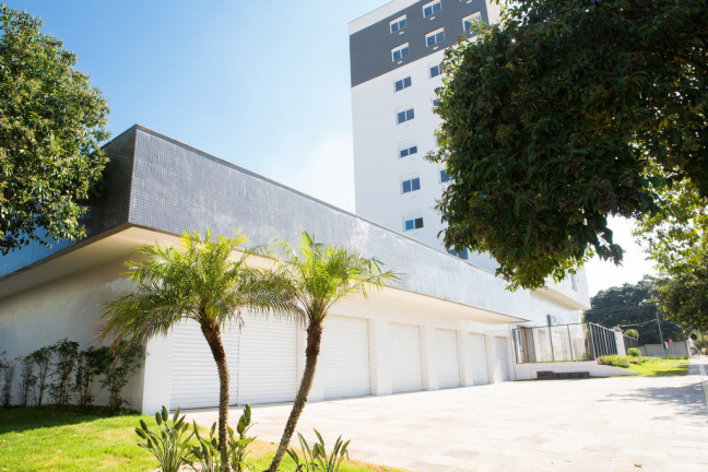 Imagem Loja à Venda, 42 m² em São Sebastião - Porto Alegre Imagem Loja à Venda, 42 m² em São Sebastião - Porto Alegre