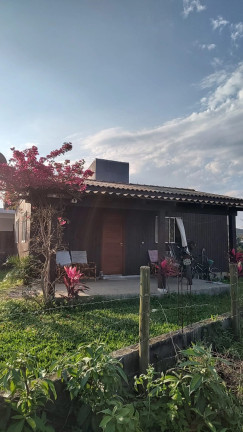 Imagem Casa com 2 Quartos à Venda, 66 m² em Campo Duna - Garopaba