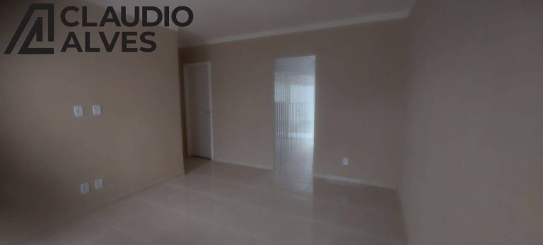 Imagem Casa com 2 Quartos à Venda, 55 m² em 35º Bi - Feira De Santana