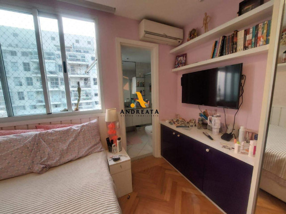 Imagem Apartamento com 4 Quartos à Venda, 158 m² em Barra Da Tijuca - Rio De Janeiro