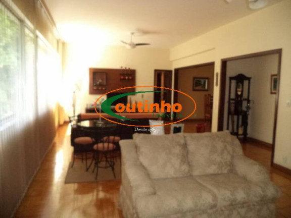 Imagem Apartamento com 3 Quartos à Venda, 162 m² em Tijuca - Rio De Janeiro Imagem Apartamento com 3 Quartos à Venda, 162 m² em Tijuca - Rio De Janeiro
