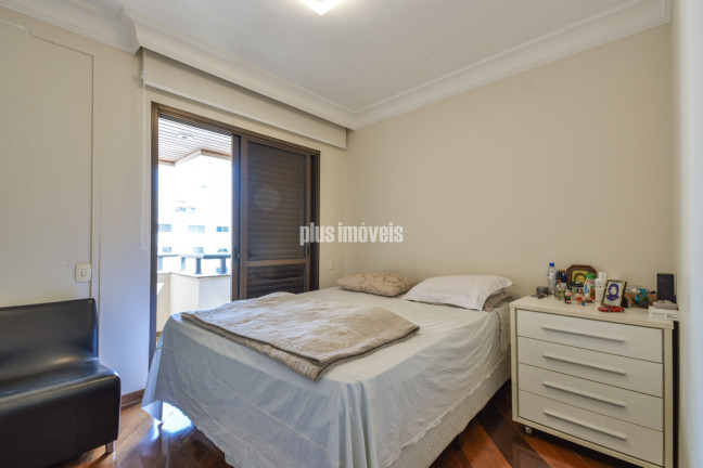 Imagem Apartamento com 4 Quartos à Venda, 227 m² em Moema - São Paulo Imagem Apartamento com 4 Quartos à Venda, 227 m² em Moema - São Paulo
