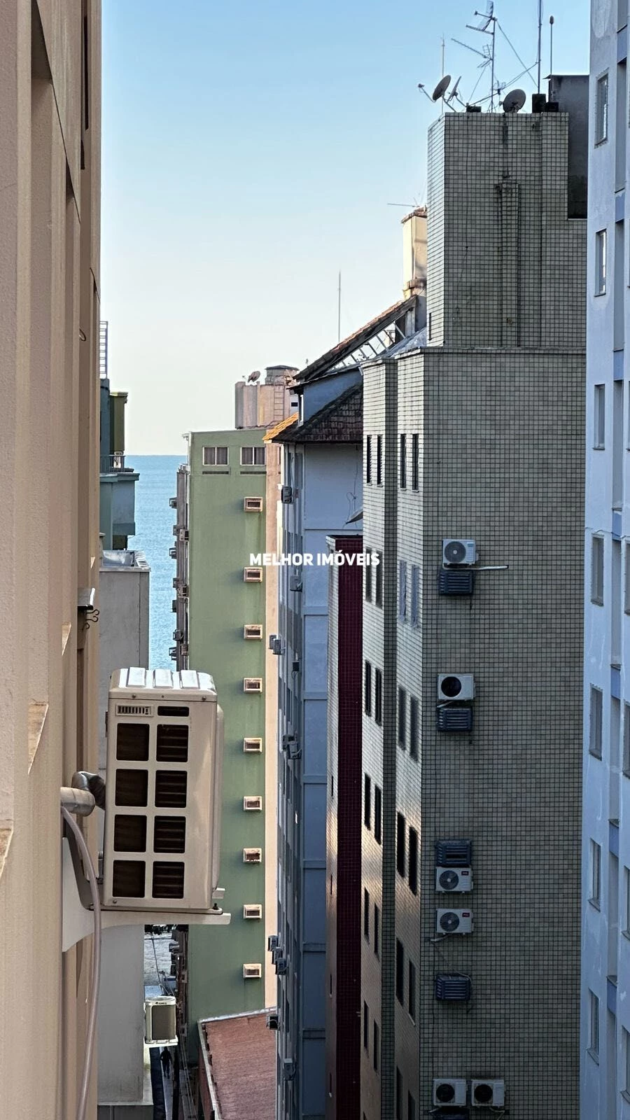 Imagem Apartamento com 3 Quartos à Venda, 106 m² em Centro - Balneário Camboriú