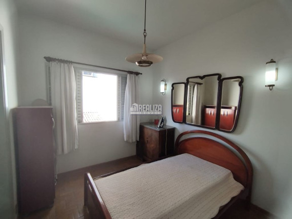 Imagem Casa com 4 Quartos à Venda, 325 m² em Estados Unidos - Uberaba Imagem Casa com 4 Quartos à Venda, 325 m² em Estados Unidos - Uberaba