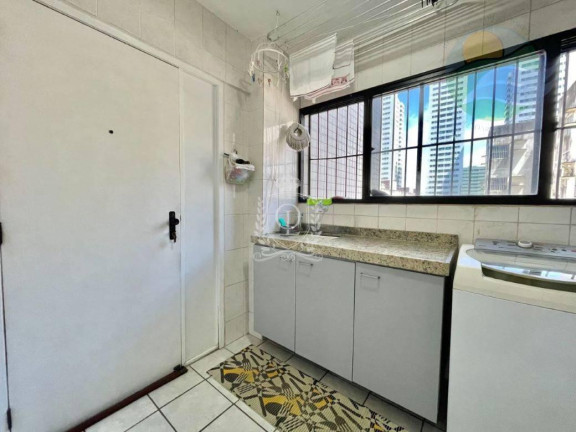 Imagem Apartamento com 3 Quartos à Venda, 120 m²