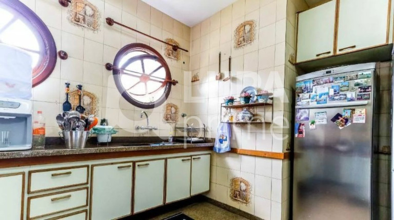 Imagem Casa com 6 Quartos à Venda, 814 m² em Vila Maria Alta - São Paulo