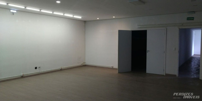 Imagem Imóvel Comercial à Venda ou Locação, 870 m² em Várzea Da Barra Funda - São Paulo Imagem Imóvel Comercial à Venda ou Locação, 870 m² em Várzea Da Barra Funda - São Paulo