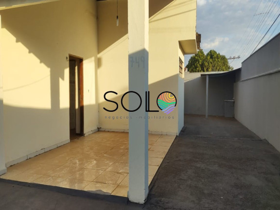 Imagem Casa com 3 Quartos para Alugar, 210 m² em Santa Lucia - Araraquara Imagem Casa com 3 Quartos para Alugar, 210 m² em Santa Lucia - Araraquara