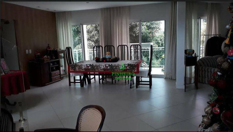 Imagem Casa com 4 Quartos à Venda, 340 m² em Piratininga - Niterói Imagem Casa com 4 Quartos à Venda, 340 m² em Piratininga - Niterói