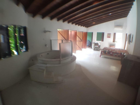 Imagem Casa com 5 Quartos à Venda, 200 m² em Cosme Velho - Rio De Janeiro Imagem Casa com 5 Quartos à Venda, 200 m² em Cosme Velho - Rio De Janeiro