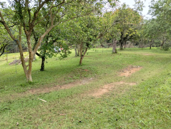 Imagem Terreno à Venda, 2.533 m² em Caputera - Cotia Imagem Terreno à Venda, 2.533 m² em Caputera - Cotia